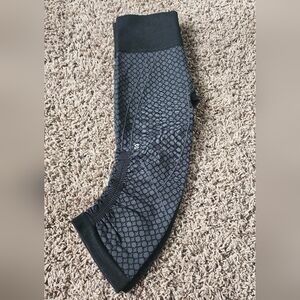 Lululemon In The Flow Leggings Seoul Geo Print Crop Ruched